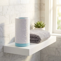 Tasse de nettoyage pour pattes de chien prête à être expédiée, lave-pattes portable pour animaux de compagnie, poils en silicone doux, élimination de la boue et de la saleté pour les promenades et la salle de bain des chiens