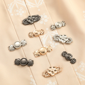 Bouton magnétique à ventouse pour chemise Hanfu, style chinois moderne, double fixation métallique ultra-résistante pour mère et enfant - Product Image 4