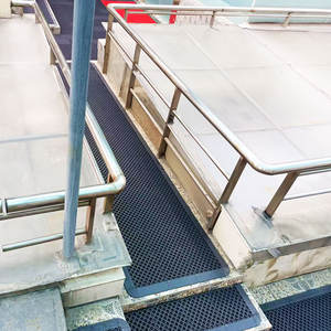 Azulejos de entrada de control de polvo antideslizantes modulares comerciales 200x200mm PVC/EVA personalizables lavables y con mechones - Product Image 4