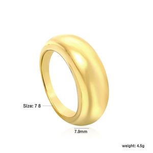 Anillo de Acero Inoxidable con Baño de Oro 18k PVD, Diseño de Corazón, Resistente al Agua, Pulido de Alto Brillo, Antideslustre, Moderno y Elegante - Product Image 3