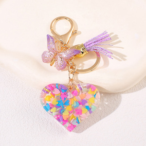 <span class=keywords><strong>Porte</strong></span>-clés en résine plastique coloré en forme de cœur <span class=keywords><strong>avec</strong></span> <span class=keywords><strong>pompon</strong></span> papillon 3D et pendentif pour sac, accessoire élégant pour filles - Product Image 3