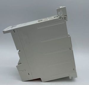 Variador de Frecuencia Original Nuevo ACS355-03E-31A0-2/ACS355-03E-31A0-4/ACS355-03E-38A0-4, PLC Trifásico ACS355-03E-31A0-2 - Product Image 2