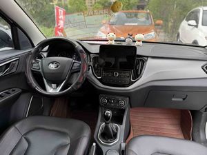 Offerta Speciale: FAW Senya R7 2017 1.6L Manuale SUV Usato, <span class=keywords><strong>Auto</strong></span> Familiare Economica a Benzina, Guida a Sinistra, Vendita all'Ingrosso di Veicoli di Seconda Mano Disponibili - Product Image 6