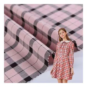 Özel 200GSM pembe ve siyah polyester rayon şantuk bambu streç TR ekose dokuma kumaş pantolon veya elbise için