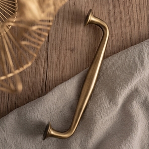 French Retro Solid Brass Cabinet Pull Handles Antique Brass Finish for Drawers Cabinets Wardrobe <strong>Doors</strong> - Product Image 1
