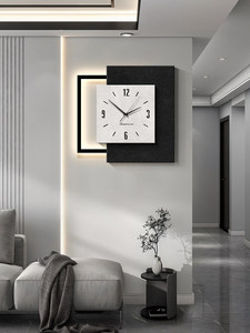 Orologio <span class=keywords><strong>da</strong></span> <span class=keywords><strong>Parete</strong></span> Analogico Minimalista Italiano con Design Artistico Astratto, Alimentato a Batteria, Forma Quadrata in Acrilico per Soggiorno e Ristorante - Product Image 4
