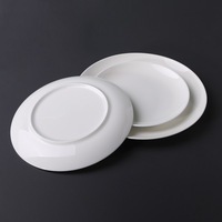 Assiette de table en porcelaine fine blanc pur, motif solide sous glaçure, logo personnalisé, compatible micro-ondes, style chinois, grande assiette occidentale