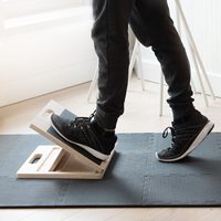 Civière de jambe de mollet de planche inclinée en bois réglable Logo personnalisé pour l'étirement des mollets