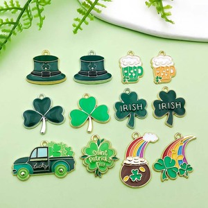Irish Clover Alloy Pendant Charms For DIY Jewelry Accessories St Patrick's Day Themed Party Decorations Unisex Green Drip Design - Product Image 1