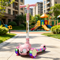 Trottinette à trois roues en plastique pour enfants, avec musique et lumières, design mignon, prix bas, puissante, vente en gros directe usine