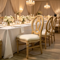 Chaise de banquet de mariage de luxe lisse à dossier rond, chaise Louis en plastique détachable pour l'hôtellerie et la restauration