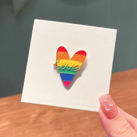 Nouveau chaud arc-en-ciel métal artisanat badge bricolage personnalisé 3D/2D fierté épinglette vêtements chaussures chapeaux ornements LGBT épingles en émail doux