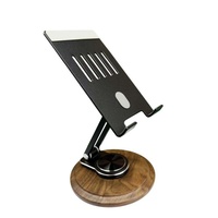 Support de tablette rotatif à 360° en bois de noyer de luxe à faible MOQ, support de téléphone de bureau réglable en aluminium pour tablettes de 4 à 12,9 pouces