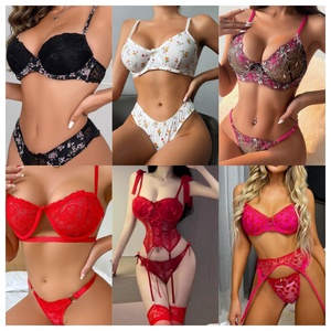 Schauen Sie sich unsere sexy Unterwäsche aus der Canadian Collection für  große Größen an