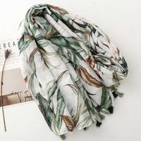 2025 printemps été mince foulard en soie fleurs tropicales feuilles de bananier imprimer gland châle Polyester écharpe pour les femmes