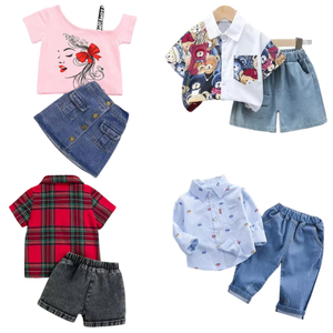 Tenues d'été pour enfants fabriquées en Chine, ensembles de vêtements en coton avec t-shirt, jupe en jean, pantalon et débardeur pour filles et garçons - Product Image 1