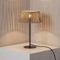 Lampe de table tressée populaire en gros pour l'Europe, décoration moderne pour la maison, lampe de chevet pour chambre et hôtel