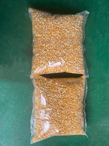 Llenado multifuncional, pesaje, pierna de pollo crudo, máquina empacadora de baquetas, máquina empacadora de carne de pavo Vffs - Product Image 4