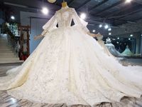 Robe de mariée de luxe sur mesure 2026, grande taille, manches longues, dos nu, traîne de 200 cm, robe de mariée de haute qualité