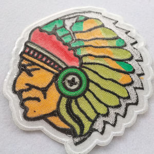 インドのチーフシェニール刺Embroideredパッチは、衣類のシェニール刺Embroideryパッチにカスタムロゴアイアンを受け入れます - Product Image 3