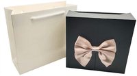 Boîtes cadeaux pliables pour la Saint-Valentin, boîtes à fleurs à deux niveaux, emballage rigide, boîte à fleurs minimale avec boîtes à bijoux en papier