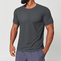 T-shirt de sport pour homme à manches courtes, séchage rapide, léger, coupe ample, en tissu élastique, idéal pour la gym, faible MOQ, par un fabricant de vêtements