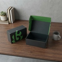 Boîte en carton ondulé recyclable pour l'emballage de vêtements, de chaussures et de cadeaux, nouvelles innovations, bon prix.