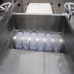 Ligne de production de biscuits durs Cracker <span class=keywords><strong>prix</strong></span> usine avec four à <span class=keywords><strong>gaz</strong></span> - Product Image 2