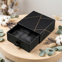 Boîte cadeau rigide de luxe à logo imprimé, jetable, avec ruban, design personnalisé, emballage de parfum, revêtement UV