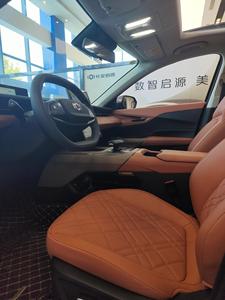 IHKA, Venta Caliente, Changan Qiyuan A05, Sedán Eléctrico Híbrido Enchufable de 1.5L, Auto de Nueva Energía con Rendimiento Ev Máximo de 70 - Product Image 6