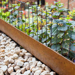 Borde Metálico Preoxidado Estilo Natural para Jardín de Pueblo Navideño, Adornos de Jardín - Product Image 5