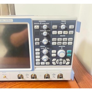 Oscilloscope numérique Rohde & Schwarz Rto1024 d'occasion - Product Image 4