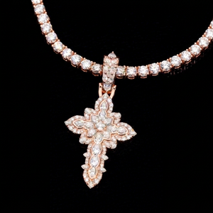 Colgante de Cruz de Plata 925 con Baño de Oro Rosa y Rodio, Diamante Cultivado en Laboratorio, Corte Brillante, Engaste de Garras, Amuleto Religioso Cristiano Unisex - Product Image 1