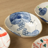 Ensemble de 6 bols décoratifs en céramique, peints à la main, motif floral bleu, rouge, violet, baies et vigne, bordure beige, pour sauces, tapas et snacks, décoration