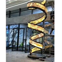 Kunden spezifische unregelmäßige Form P2 LED-Bildschirm Flexibles weiches Design für Werbung und Dekoration