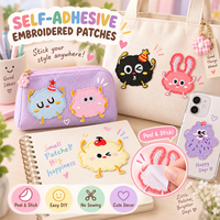 Patchs brodés autocollants mignons de dessins animés, à peler et coller, badges appliqués pour sacs, carnets, coques de téléphone, décoration DIY