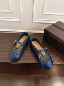 Zapatos Planos de Mujer Alaias Estilo Punk Mary Jane, Novedad 2025, Parte Superior de Cuero Genuino, Punta Cuadrada, Hebilla con Remaches, Antideslizantes y Suaves - Product Image 2