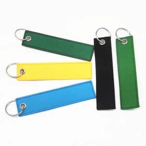 Porte-clés personnalisé haut de gamme direct usine avec étiquette de vol et cordon, impression numérique écologique, alliage de zinc, fournisseur OEM, vente en gros - Product Image 2