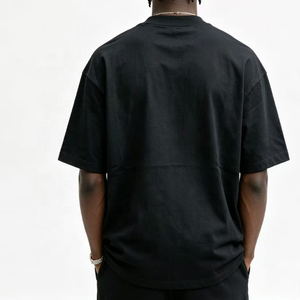 <span class=keywords><strong>T</strong></span>-shirts amples pour hommes de la marque de mode japonaise Fashion Forward, co-marqués Ba International, avec broderie camouflage - Product Image 1