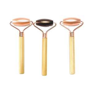 เครื่องนวดหน้าป้องกันริ้วรอยทำจากไม้โรสโกลด์และโลหะพร้อมโลโก้ออกแบบได้ตามต้องการ - Product Image 2