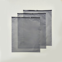 Sacs à fermeture éclair gris givré Sac d'emballage CPE Sacs d'emballage en plastique translucide pour chandails T-shirts Vêtements Chaussettes