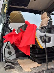 Para Caterpillar 323GC Excavadora de orugas usada Modelo 2022 Motor hidráulico de alta calidad y maquinaria de construcción de motores - Product Image 6