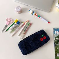 Multifonction mignon étudiant kawaii dessin animé grande capacité école enfants pochette sac boîte cerise peluche trousse à crayons