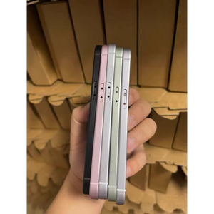 Vente en gros de coques arrière en verre de qualité AA 100% pour iPhone 15 15Plus 15P, fabrication OEM - Product Image 5
