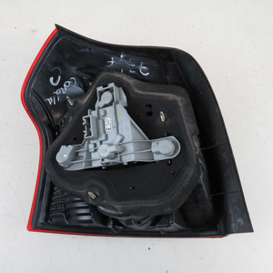 Fanale Posteriore Sinistro 8155002300 Toyota Corolla E120 2000-2007 Usato 73670 - Product Image 3