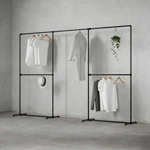 Appendiabiti Industriale in Tubi Autoportante Vintage Nero Organizzatore per Appendere Vestiti Espositore per Negozi - Product Image 3