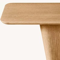 Table console élégante et moderne en acier inoxydable, asymétrique, à deux pieds, plateau trapézoïdal, colonne conique, dessus arrondi, pour salon de villa