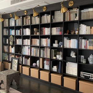 Librería de Madera Curva Minimalista Italiana de Diseño Abierto, Ecológica y Ahorradora de Espacio para Dormitorio, Sala de Estar y Hogar, Directo de Fábrica - Product Image 1