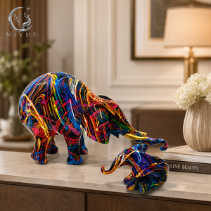 Figura de Resina Colorida de Elefante Madre e Hijo, Escultura de Elefantes con Tronco Entrelazado, Adorno Decorativo Moderno Pintado para el Hogar - Product Image 1