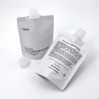 Sachet Doypack Blanc Mat Personnalisé avec Bec Verseur pour Emballage Liquide – Idéal pour Shampoing, Cosmétiques et Lotions de Voyage (Vente en Gros)